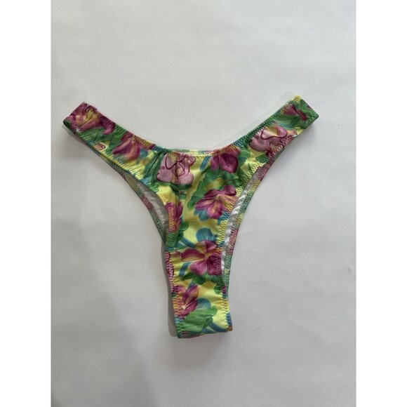 Bareminimale Cabbage Patch Bikini Bottoms in Vintage Floral Print - Picture 3 of 4